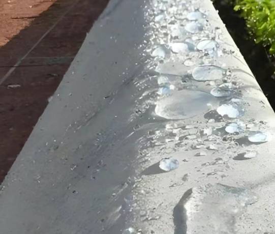 鹿城硅烷浸渍涂料在混凝土保护中的应用