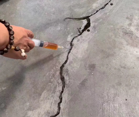 鹿城混凝土裂缝修补技术详解​